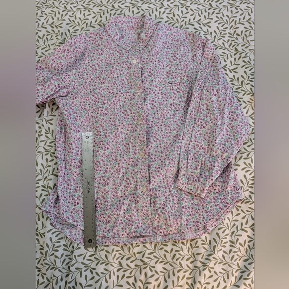 Floral buttonup - Picture 4 of 4